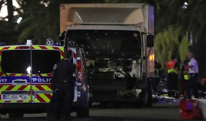 nice-attentat-camion