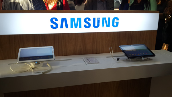 samsung-shop-centre-urbain-nord-02