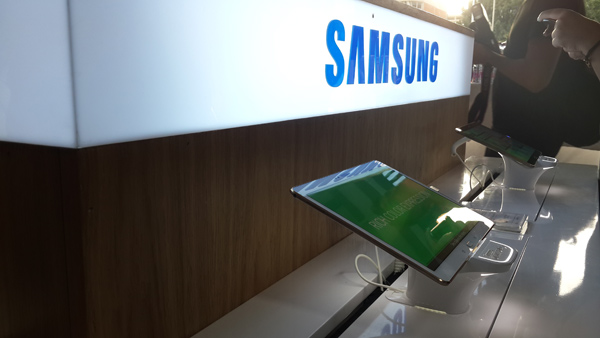 samsung-shop-centre-urbain-nord-04