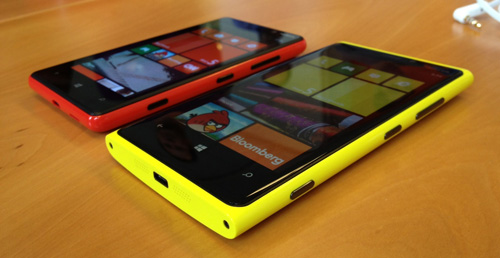 nokia-lumia-920-820