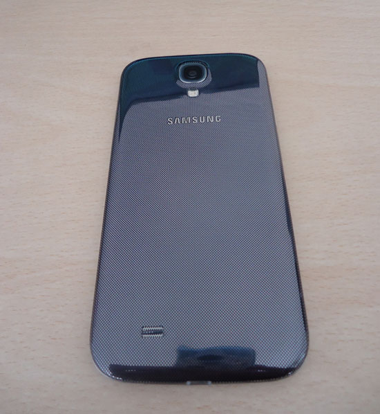 samsung-galaxy-s4-01