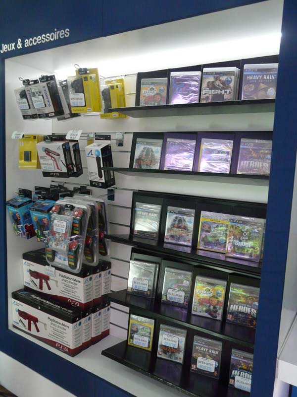 sony-260612-04